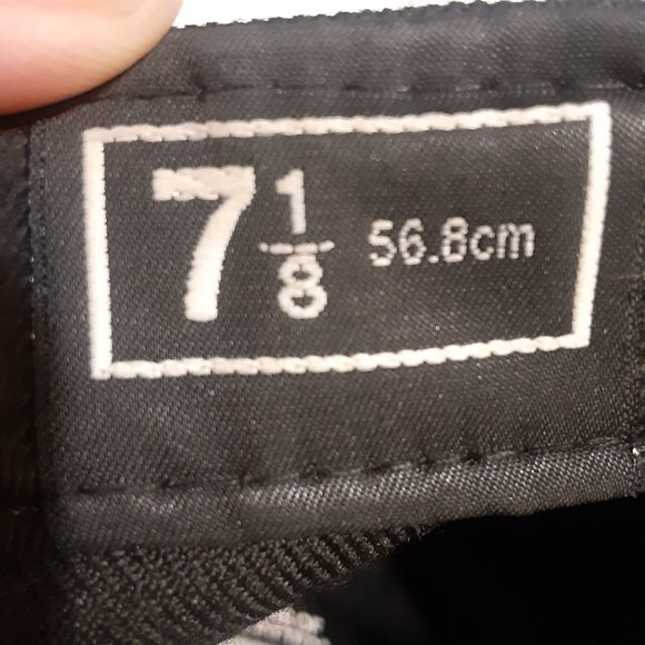 New Era 59fifty Nebraska Cornhuskers Fitted Hat in Size 7 1/8 - Picture 7 of 7